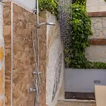 Casa vacanze Ines With Pool By The Traù